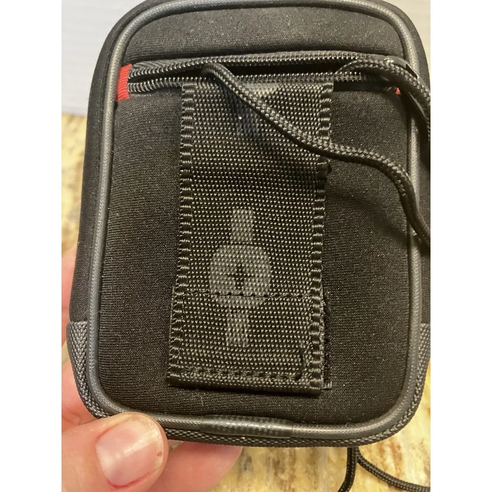 Wenger Swissgear The Sherpa GA-7835-14 Compact Camera Case